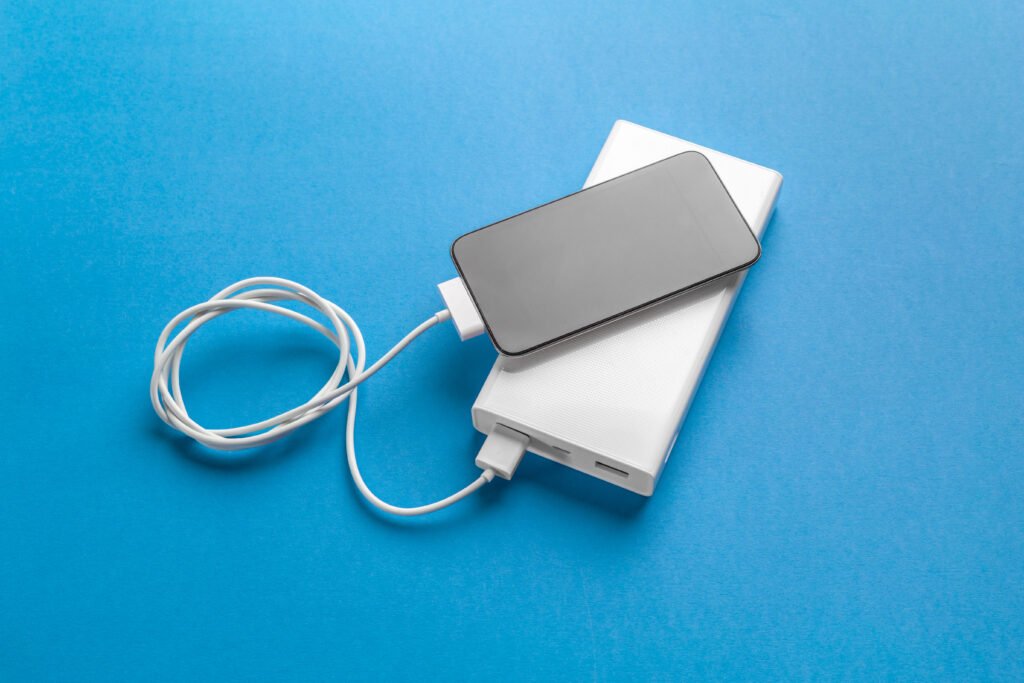 6 Gadgets That Will Make Travelling Easy